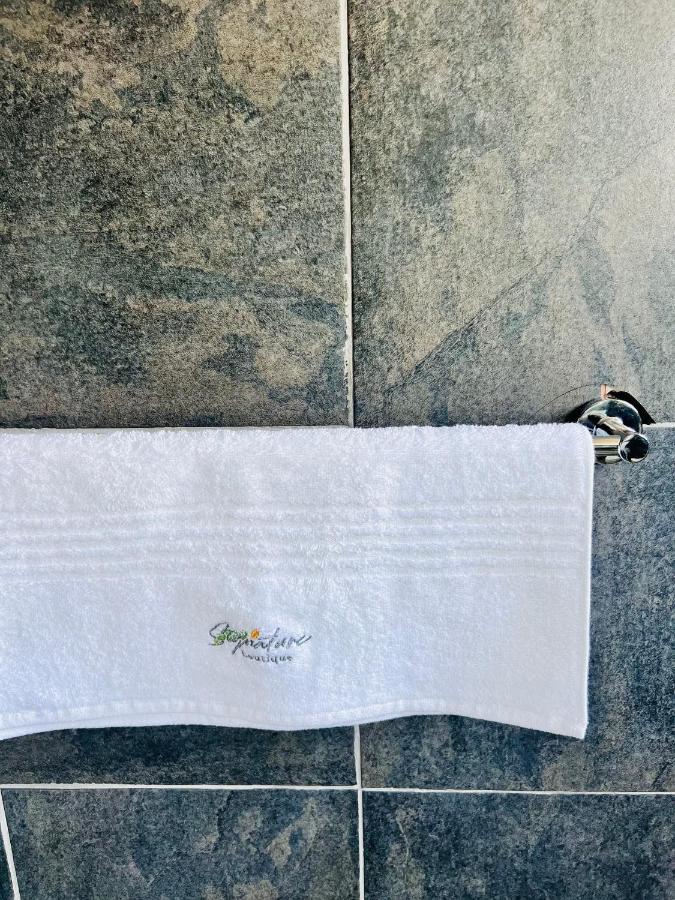 Signature Boutique Guesthouse Μαούν Εξωτερικό φωτογραφία