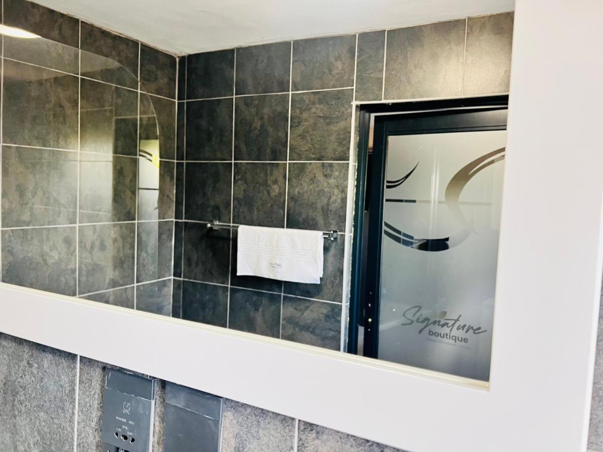 Signature Boutique Guesthouse Μαούν Εξωτερικό φωτογραφία